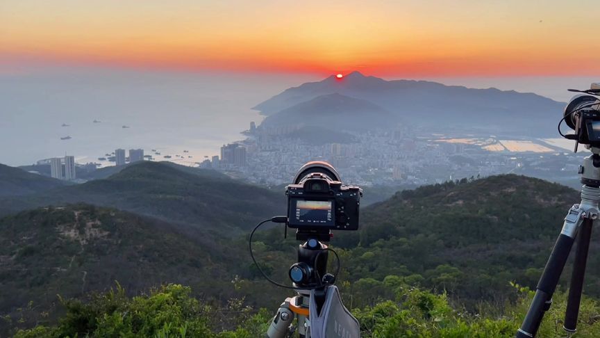 包含登山抖音歌的词条