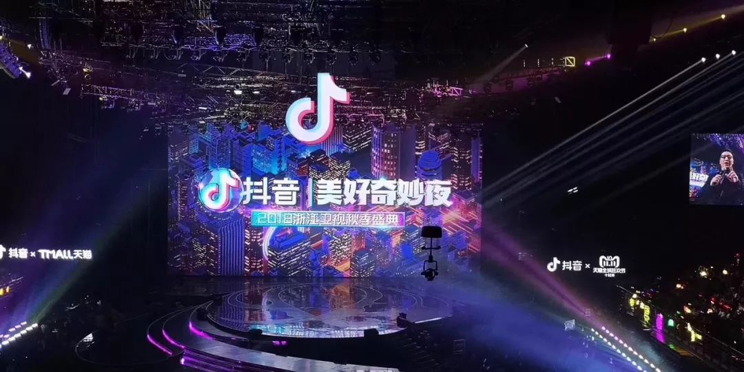 抖音军乐演奏(十大经典军乐进行曲)